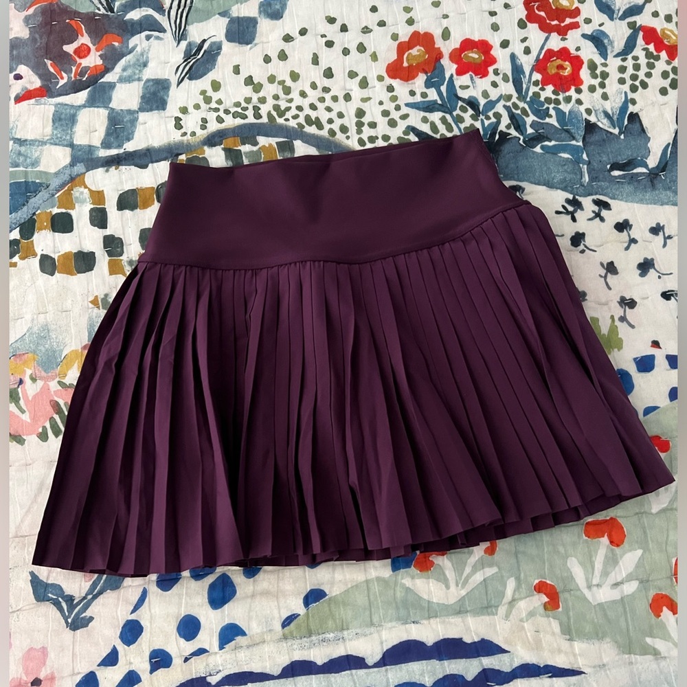 COPY - Alo Yoga Grand Slam Tennis Skort - Dark plum